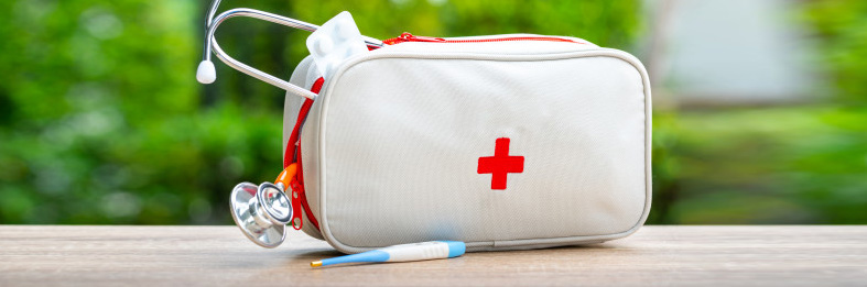 مركز الحكيم الطبي