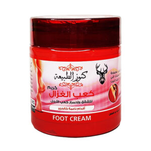 كريم العناية بقدم ناعمة