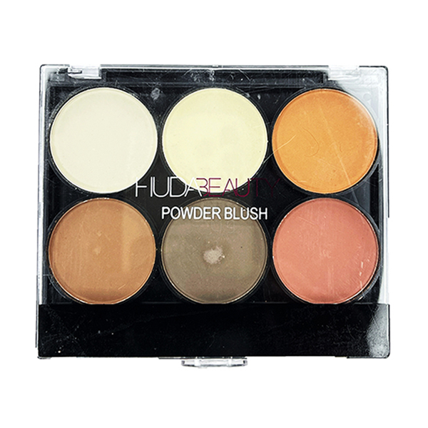 _0636__0116s_0000_Brnd=HUDABEAUTY__Cat-1. Blush__mdl=NO__Prdct=0__Photo=0